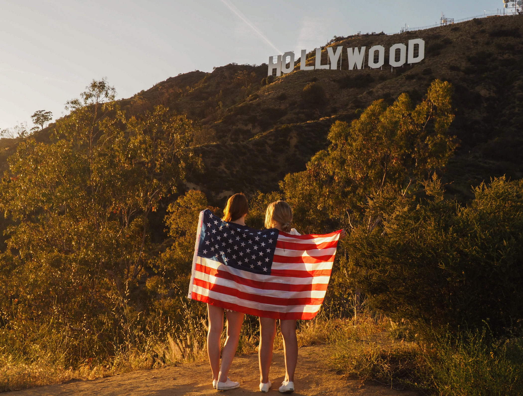 Hollywood-Sign-Los-Angeles-Anna