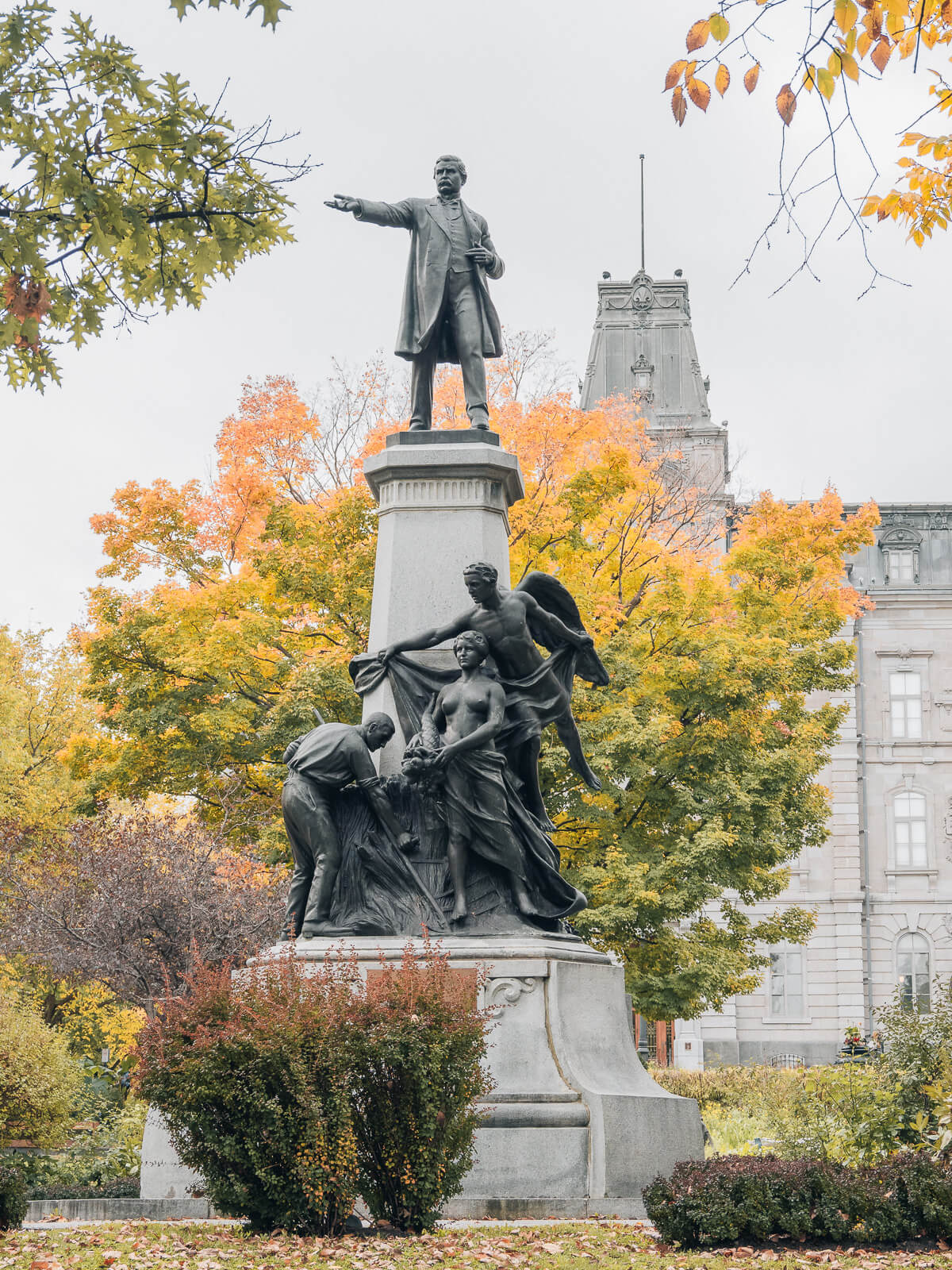 Parlament, Quebec