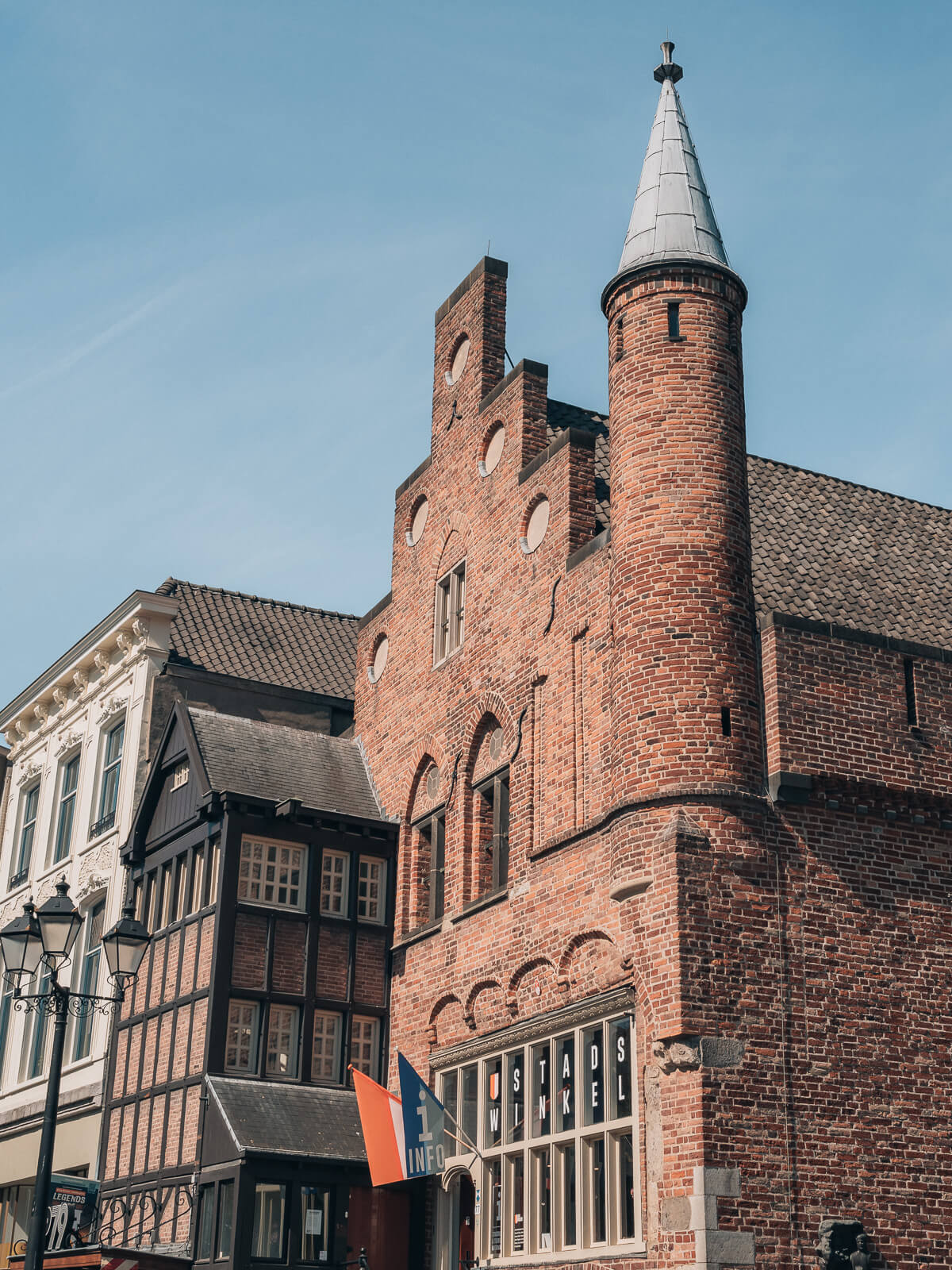 Markt in s-Hertogenbosch Holland